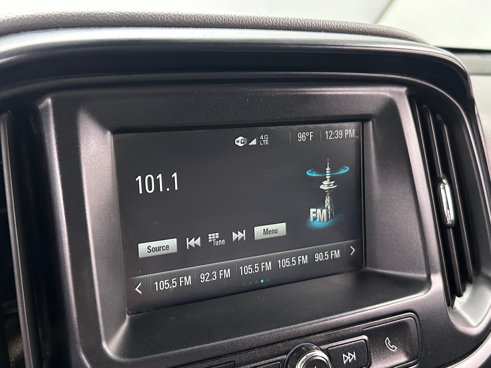 Thumbnail: 2018 Chevrolet Colorado - 4