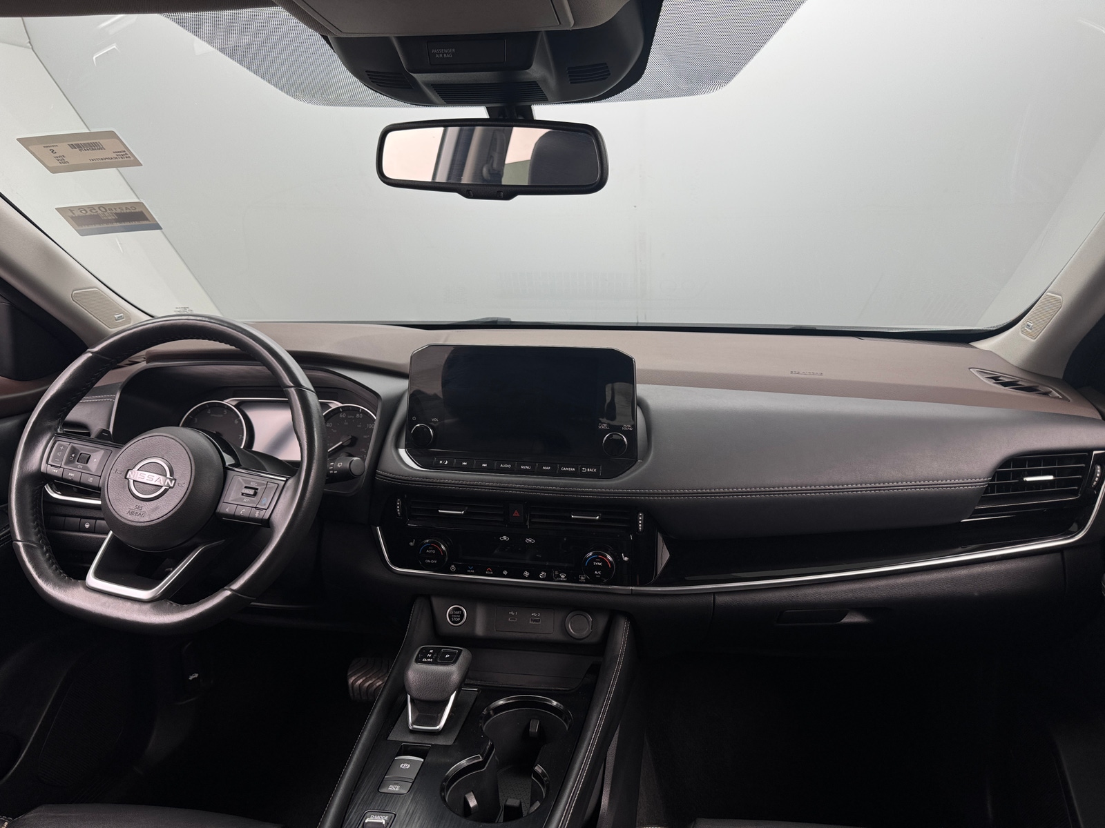 Thumbnail: 2023 Nissan Rogue - 3