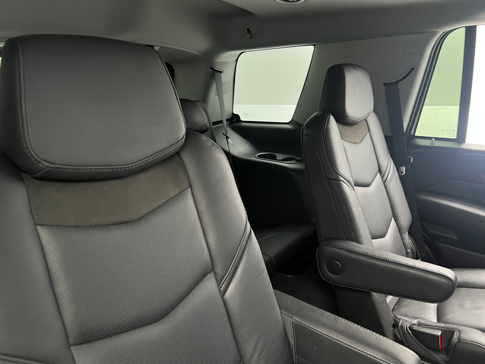 Thumbnail: 2018 Cadillac Escalade - 5