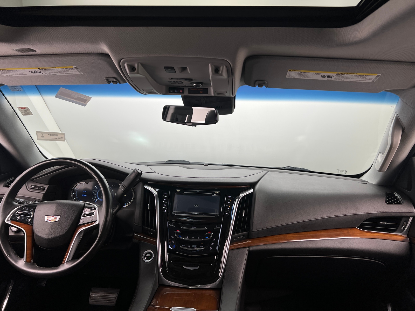 Thumbnail: 2018 Cadillac Escalade - 2