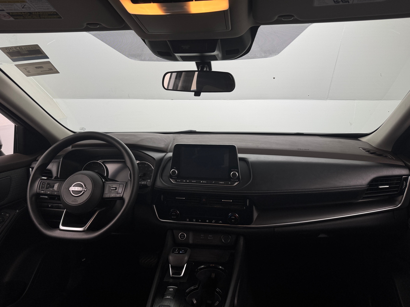Thumbnail: 2022 Nissan Rogue - 3