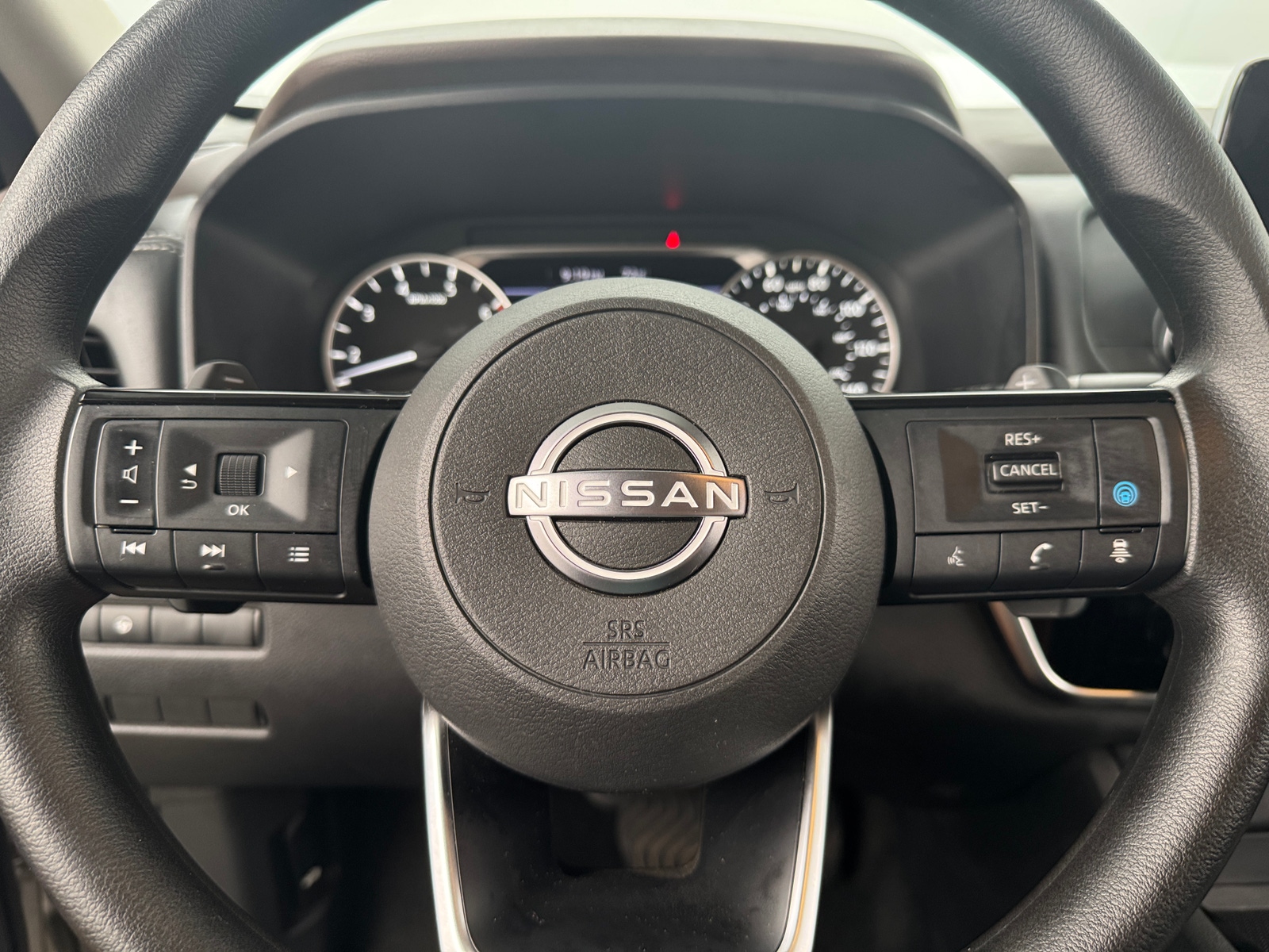 Thumbnail: 2022 Nissan Rogue - 5