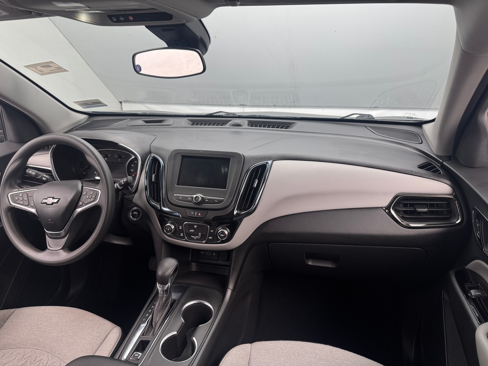 Thumbnail: 2023 Chevrolet Equinox - 3