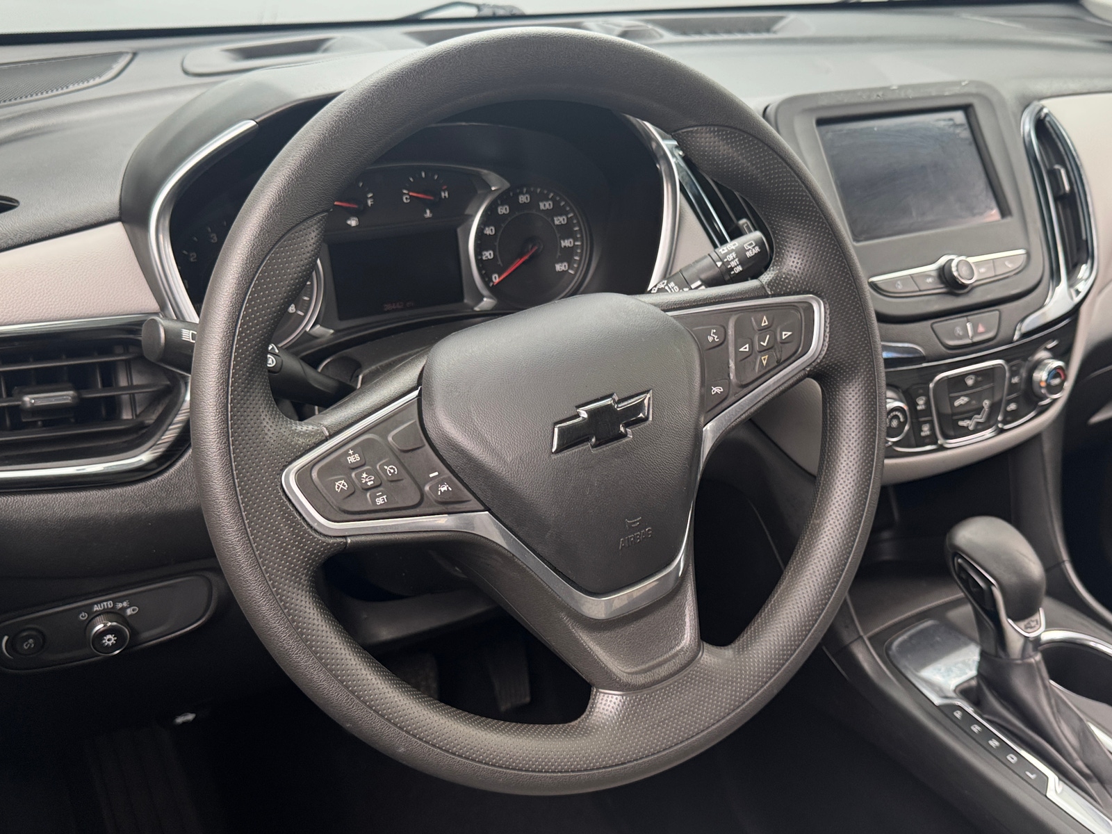 Thumbnail: 2023 Chevrolet Equinox - 5
