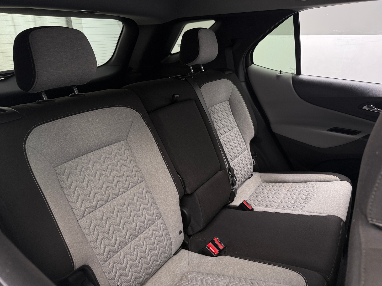 Thumbnail: 2023 Chevrolet Equinox - 6
