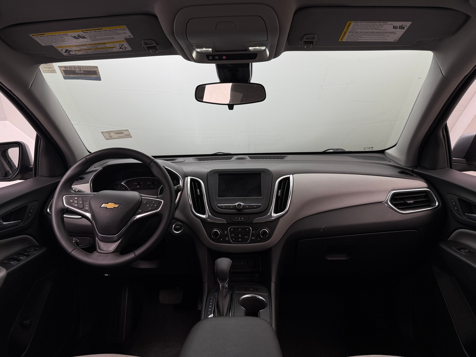 Thumbnail: 2023 Chevrolet Equinox - 3