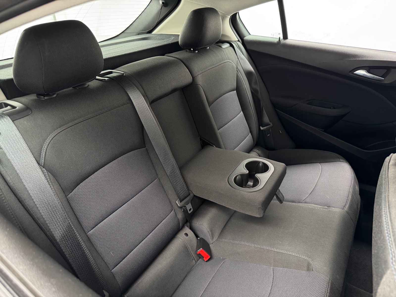 Thumbnail: 2018 Chevrolet Cruze - 6