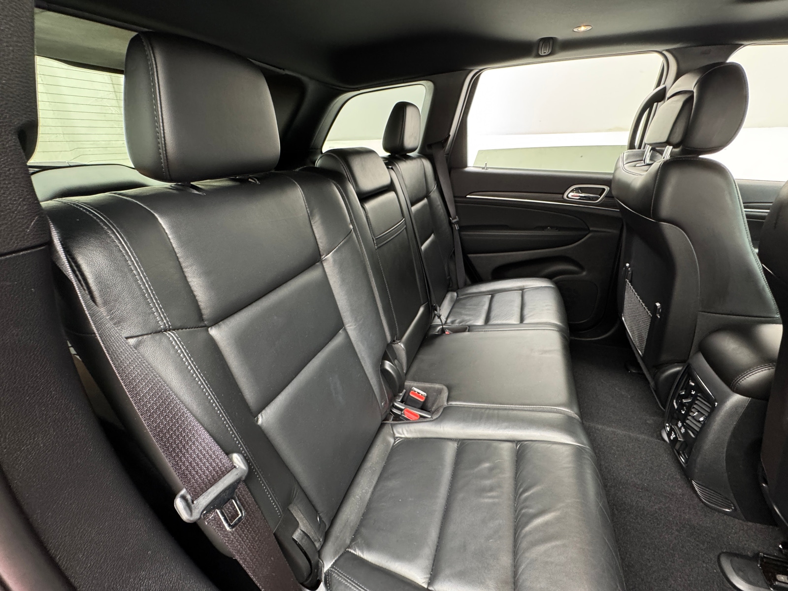Thumbnail: 2021 Jeep Grand Cherokee - 5