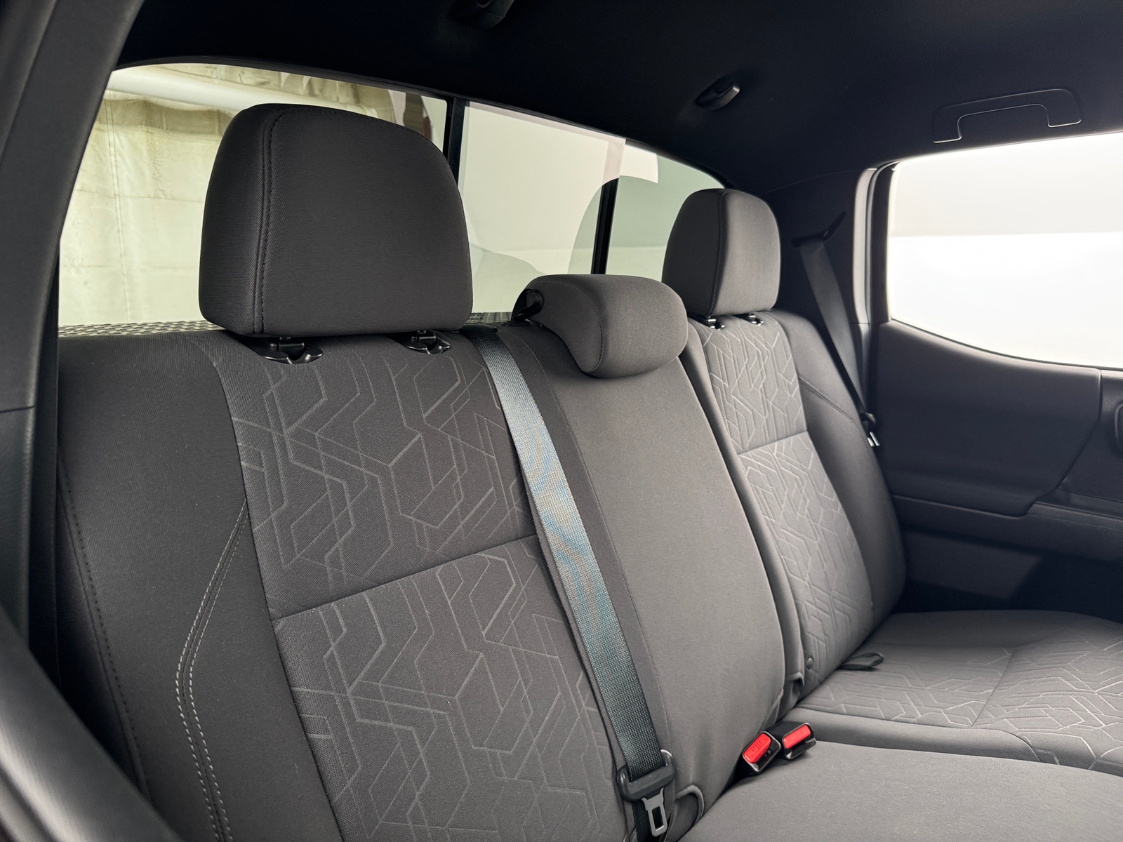 Thumbnail: 2018 Toyota Tacoma - 6