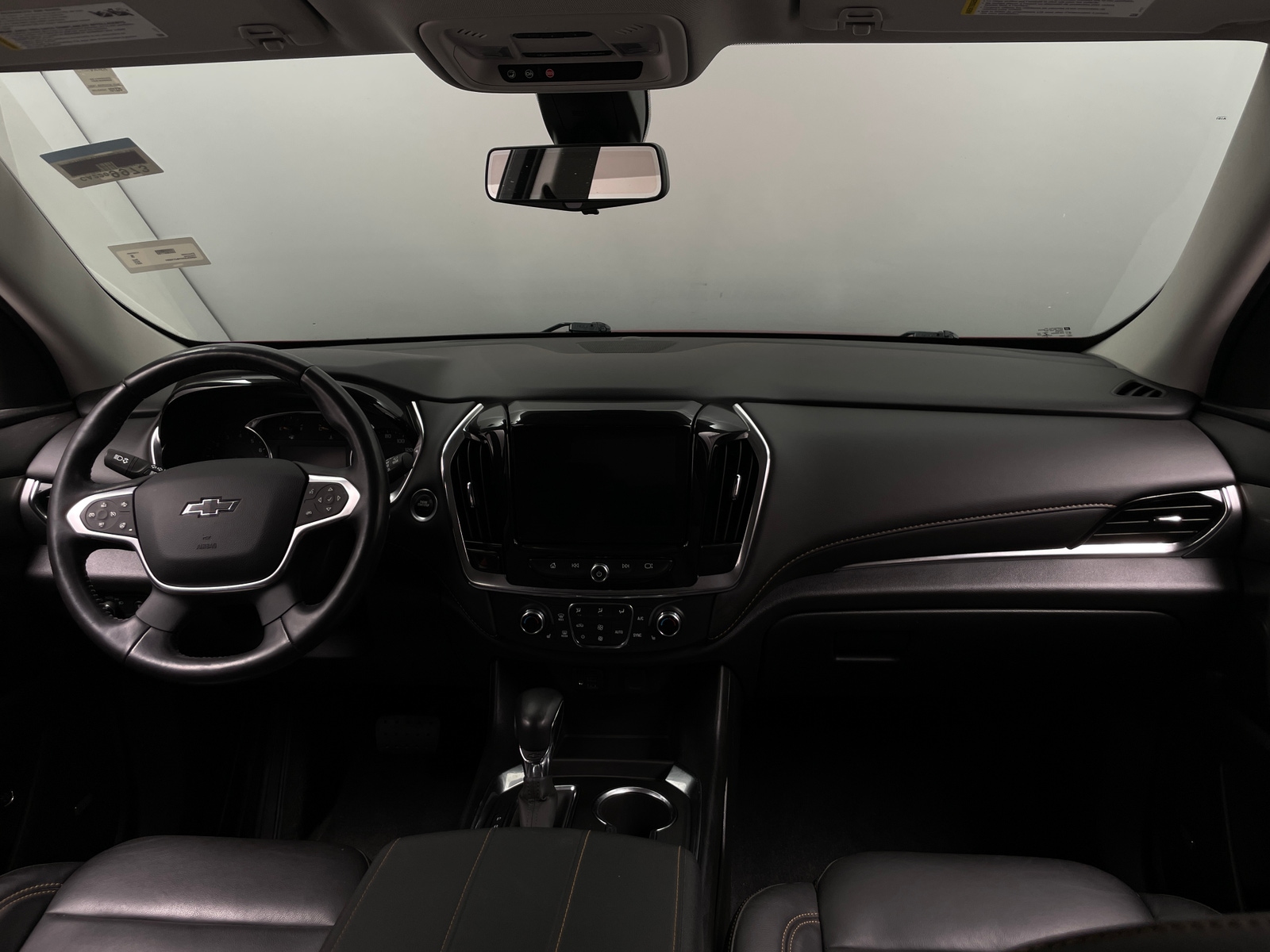 Thumbnail: 2021 Chevrolet Traverse - 2