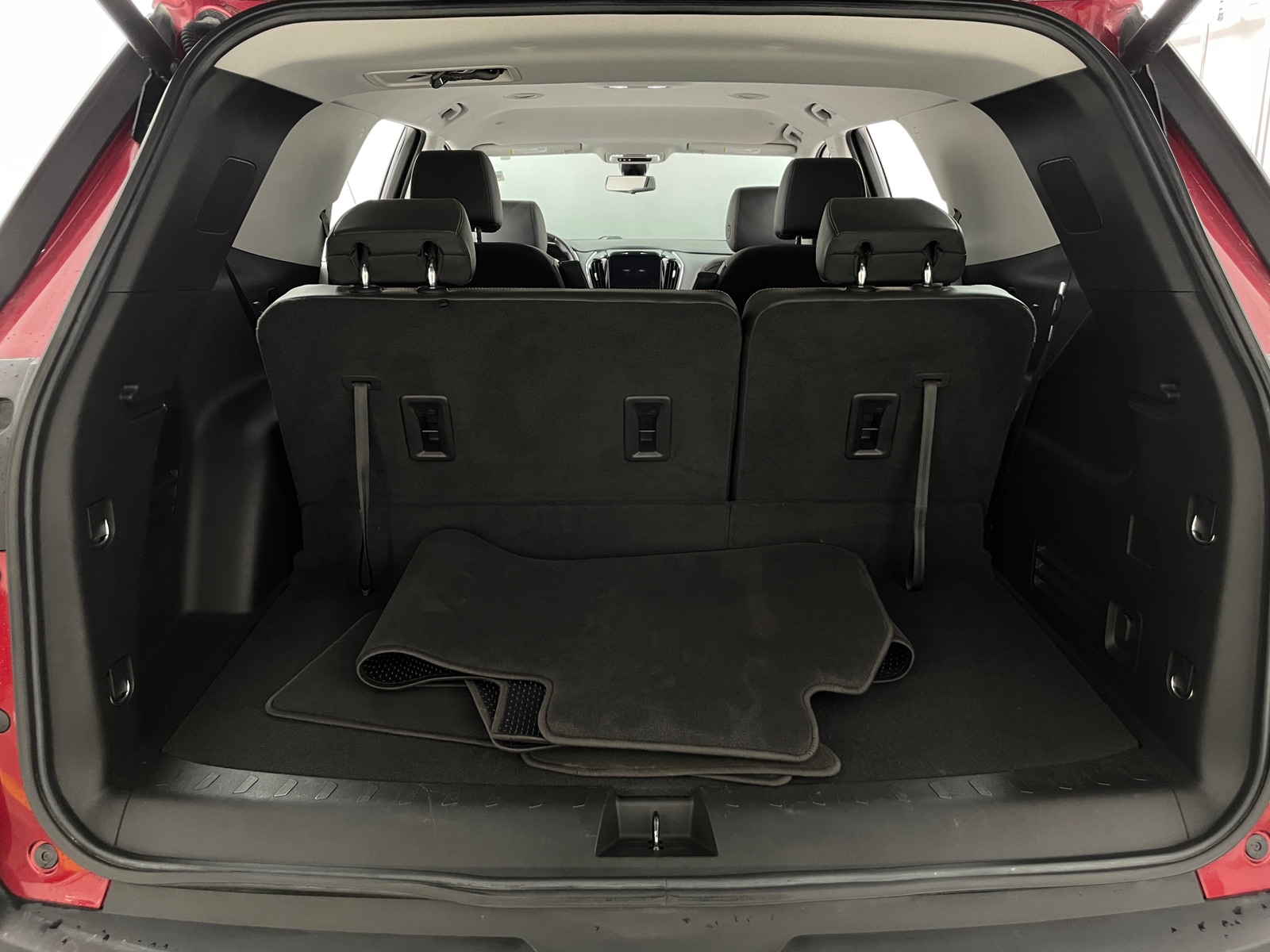 Thumbnail: 2021 Chevrolet Traverse - 6