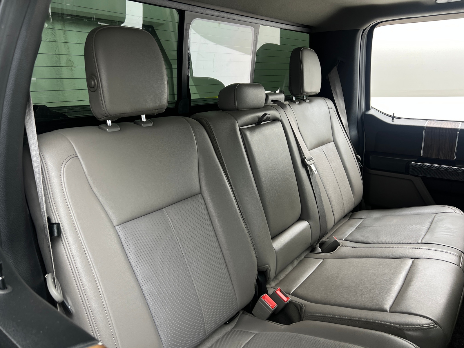 Thumbnail: 2019 Ford Econoline - 5