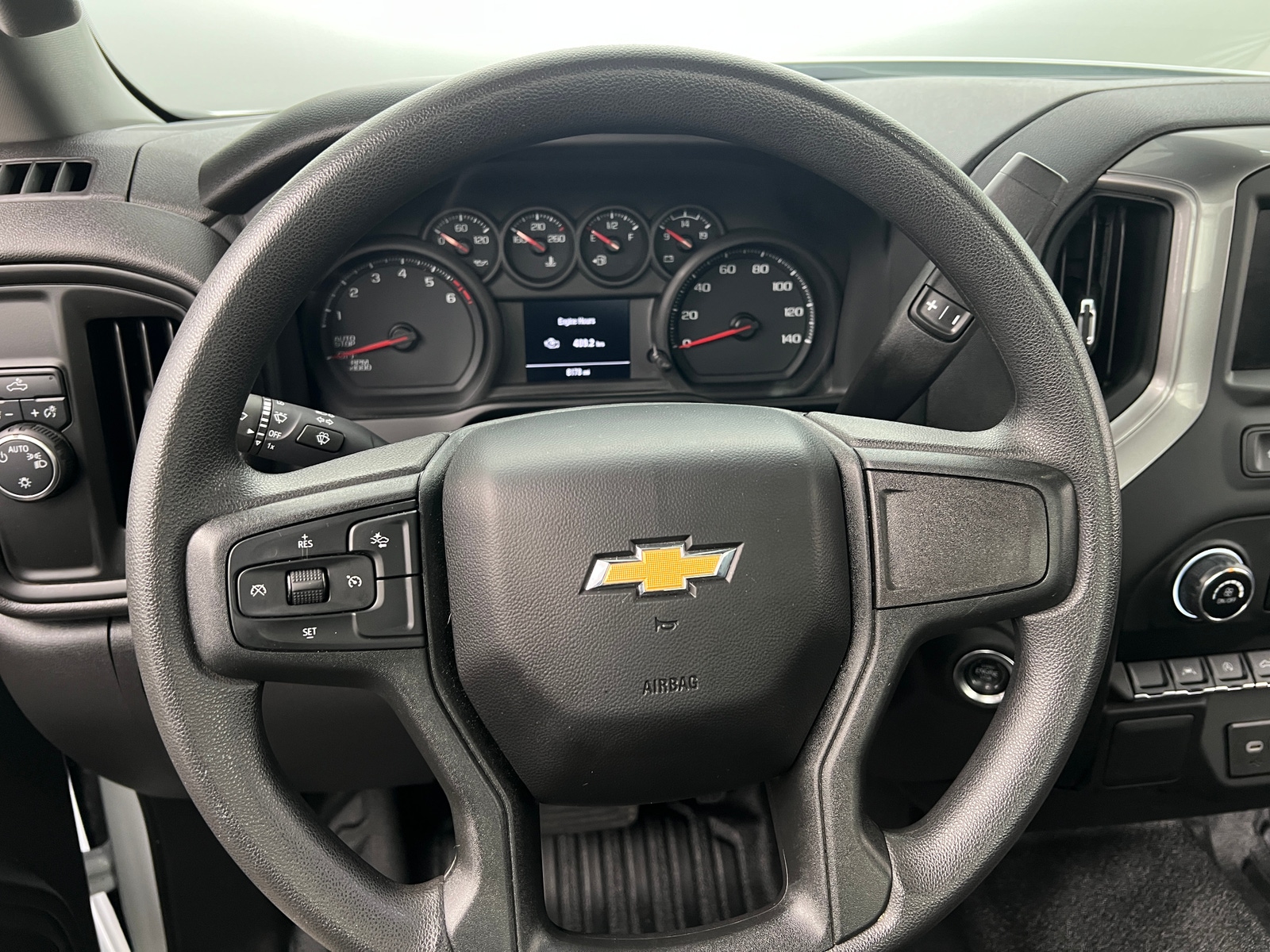Thumbnail: 2024 Chevrolet Silverado 1500 - 4