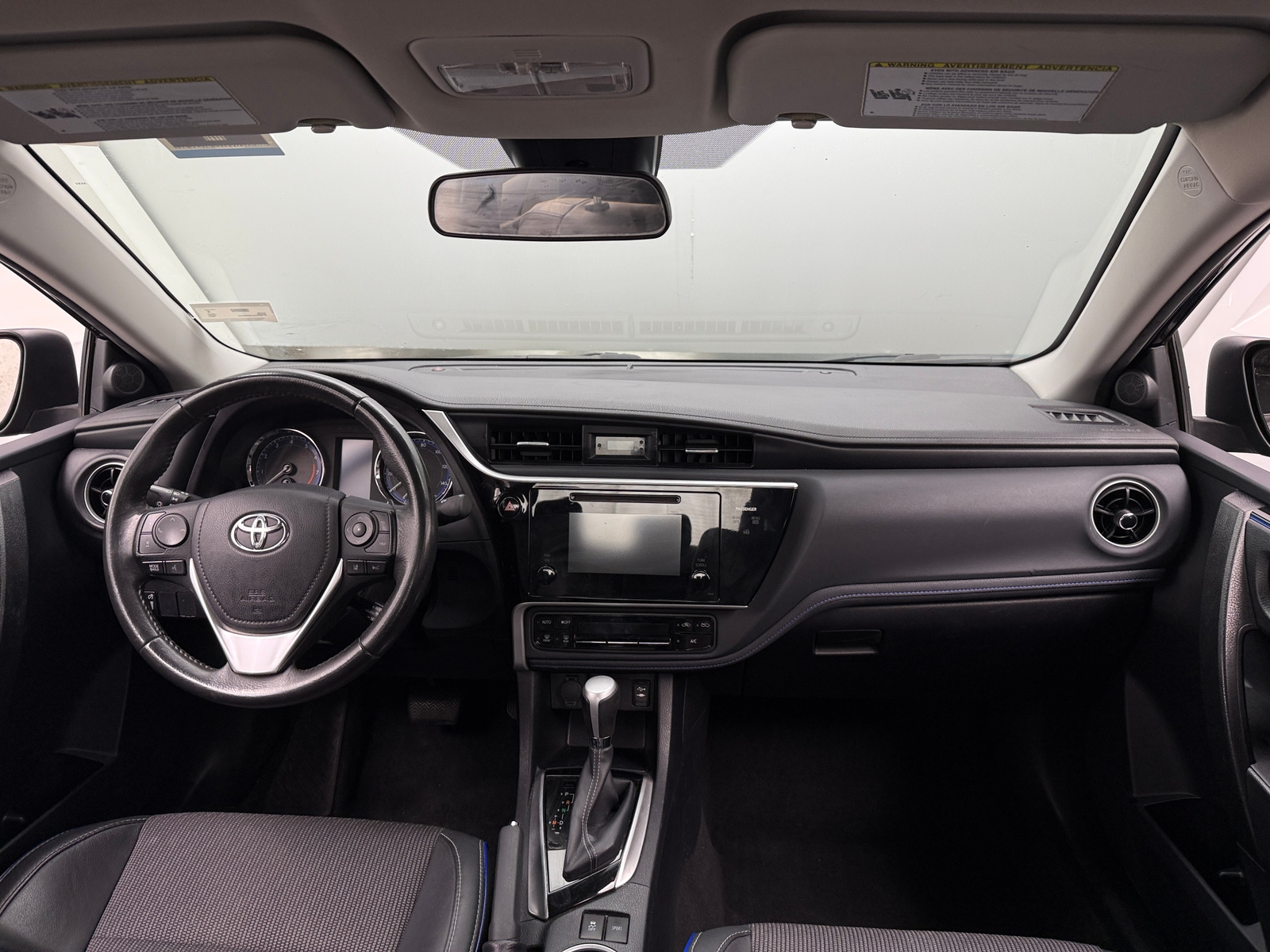 Thumbnail: 2017 Toyota Corolla - 3