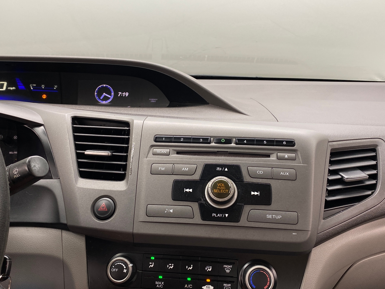 Thumbnail: 2012 Honda Civic - 4