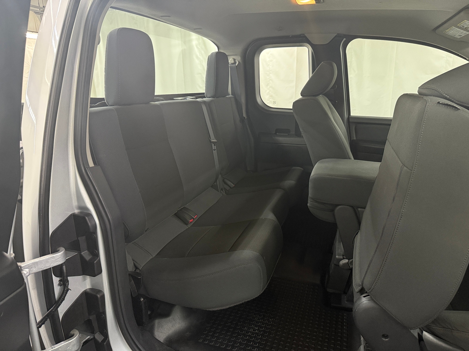 Thumbnail: 2015 Nissan Titan - 6