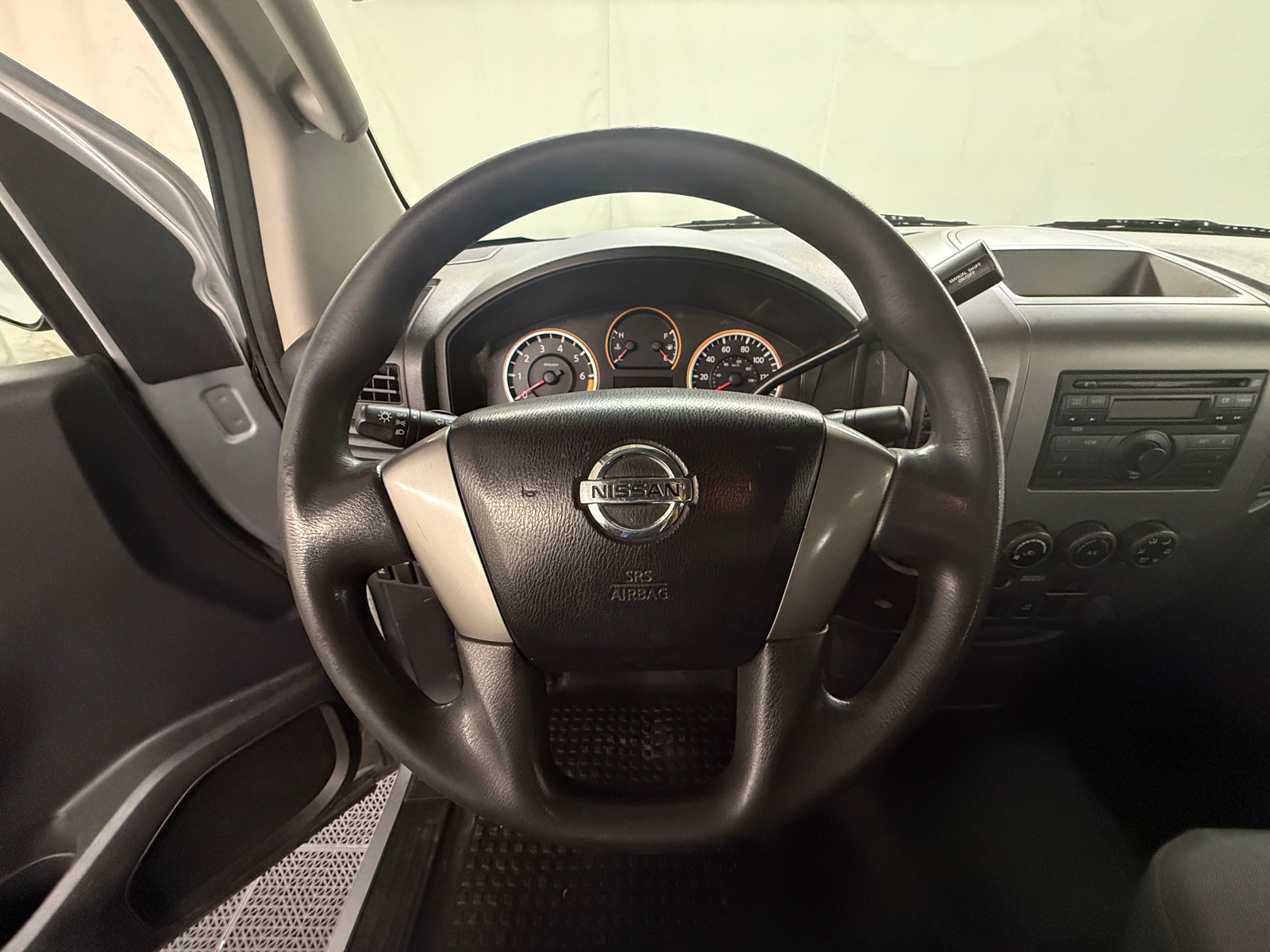 Thumbnail: 2015 Nissan Titan - 5