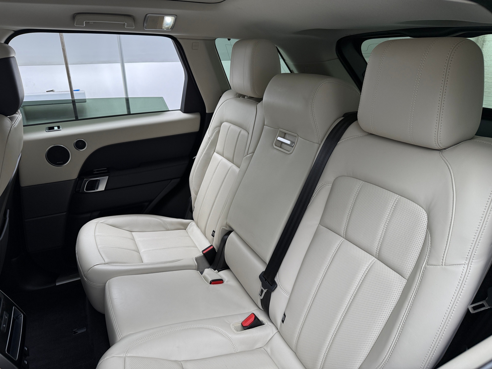 Thumbnail: 2019 Land Rover Range Rover Sport - 5