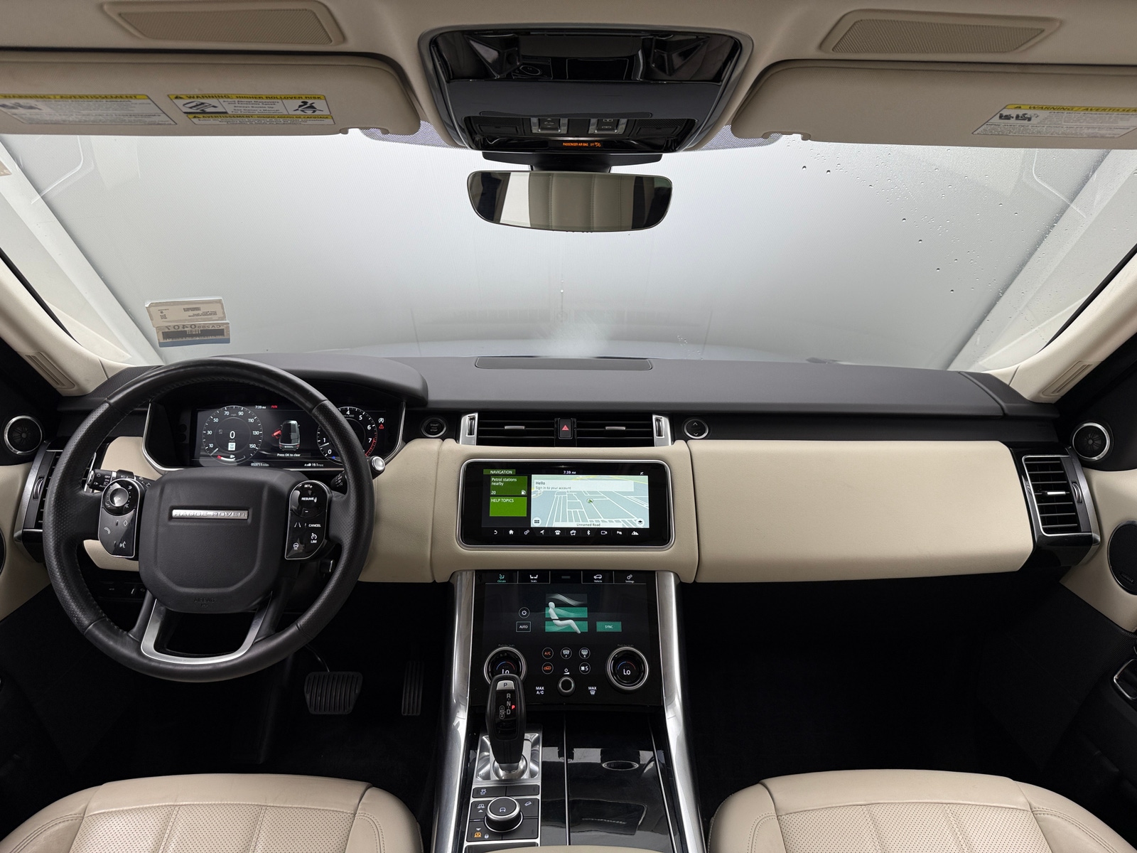 Thumbnail: 2019 Land Rover Range Rover Sport - 2