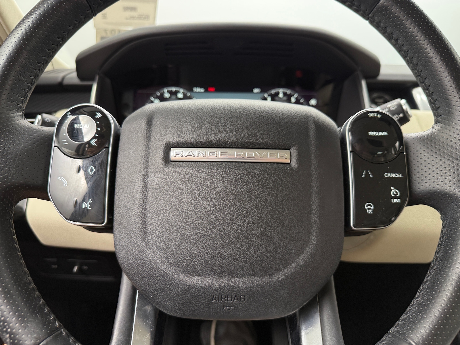 Thumbnail: 2019 Land Rover Range Rover Sport - 4
