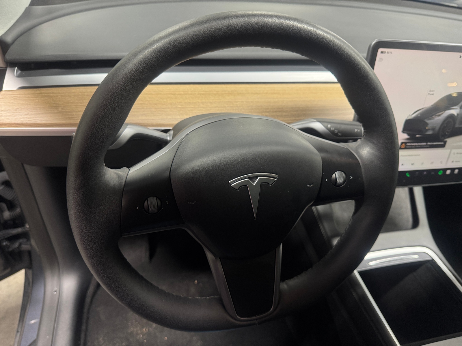 Thumbnail: 2023 Tesla Model Y - 4
