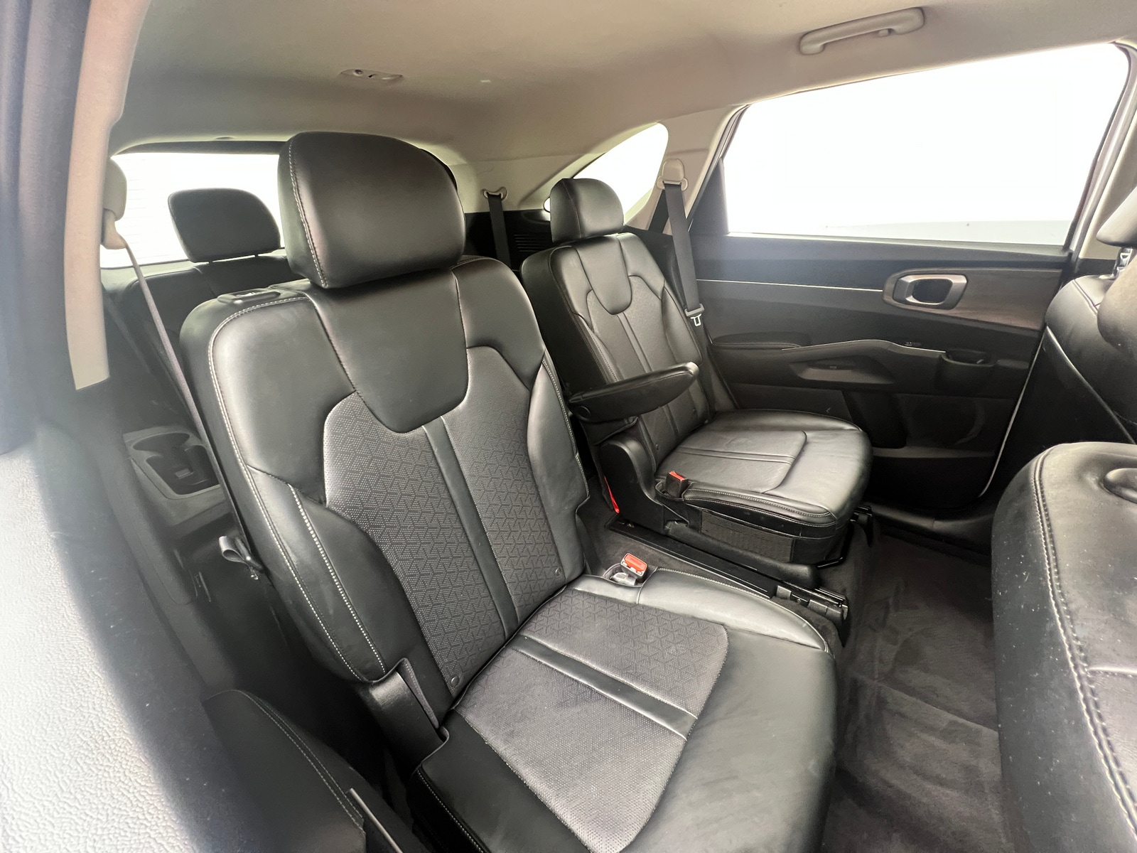 Thumbnail: 2021 Kia Sorento - 5