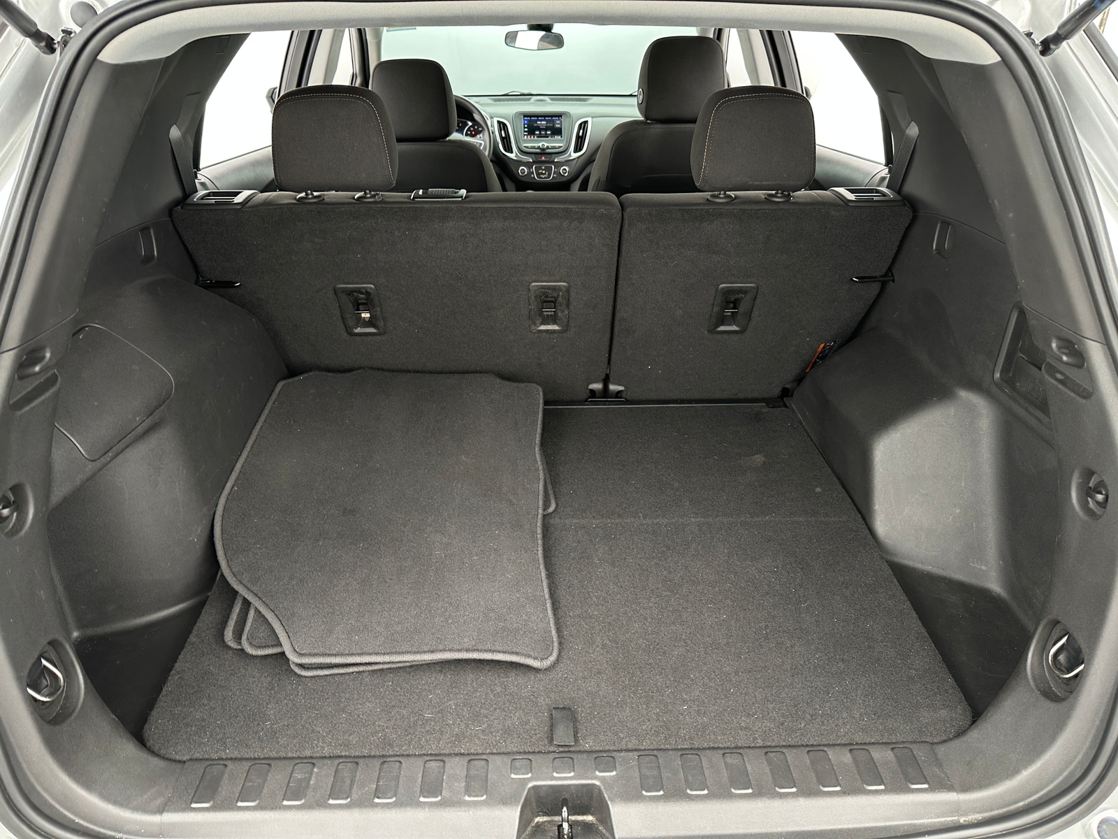 Thumbnail: 2021 Chevrolet Equinox - 7