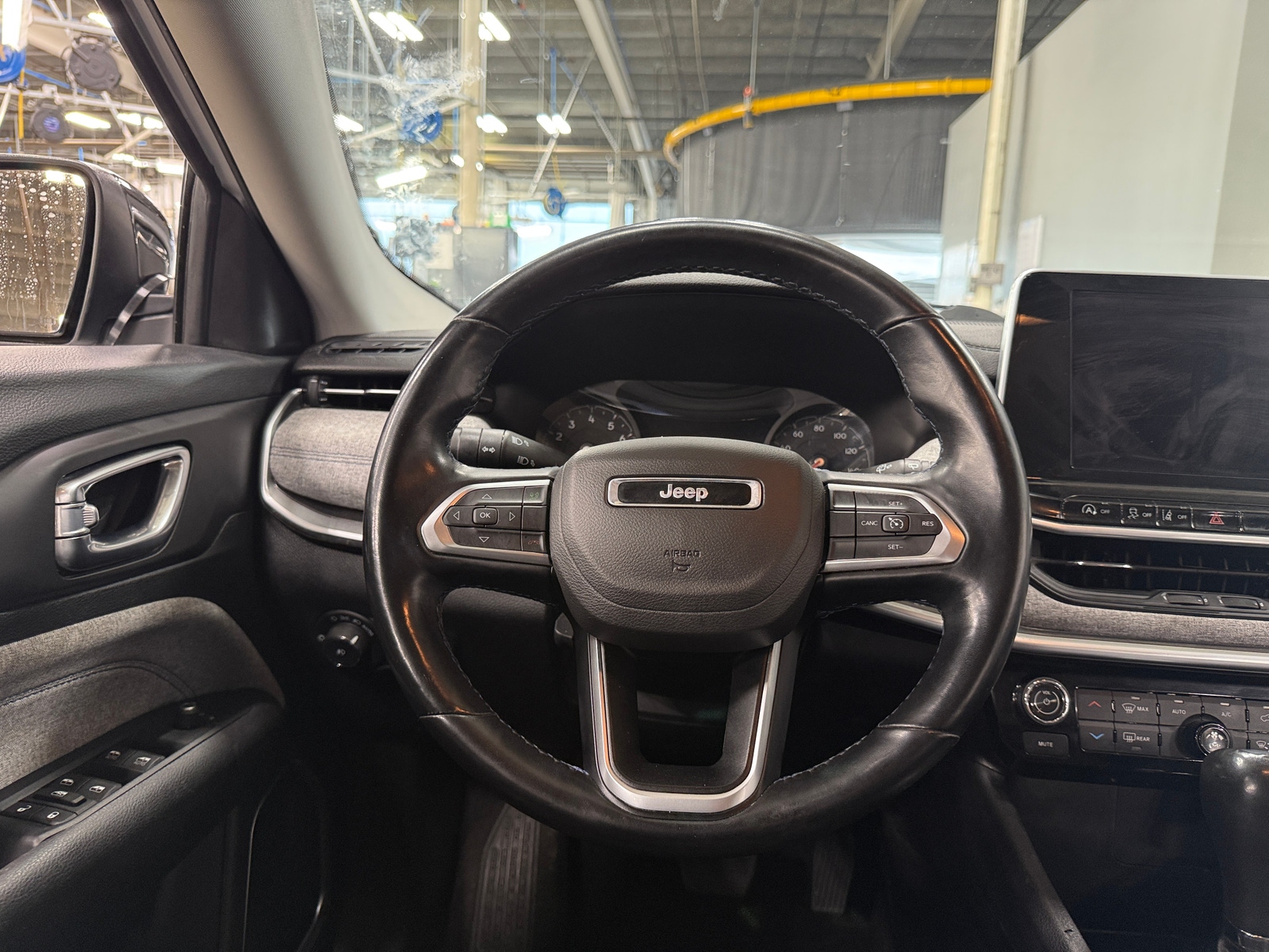 Thumbnail: 2022 Jeep Compass - 5