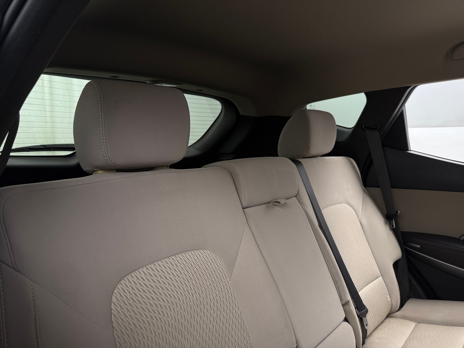 Thumbnail: 2016 Hyundai Santa Fe - 6