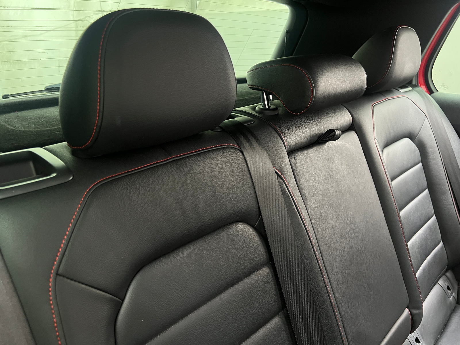 Thumbnail: 2016 Volkswagen Golf - 6