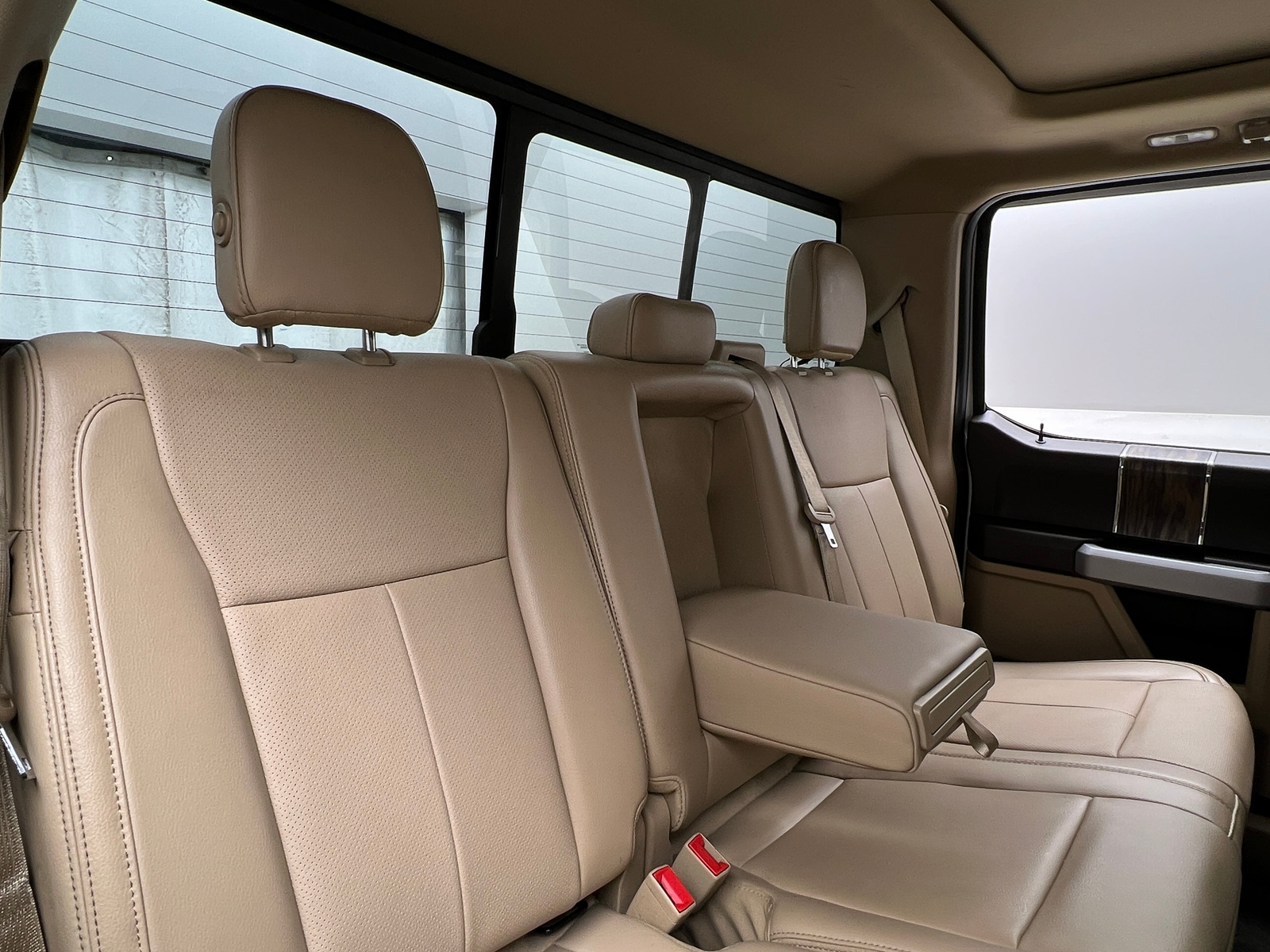Thumbnail: 2018 Ford Econoline - 6