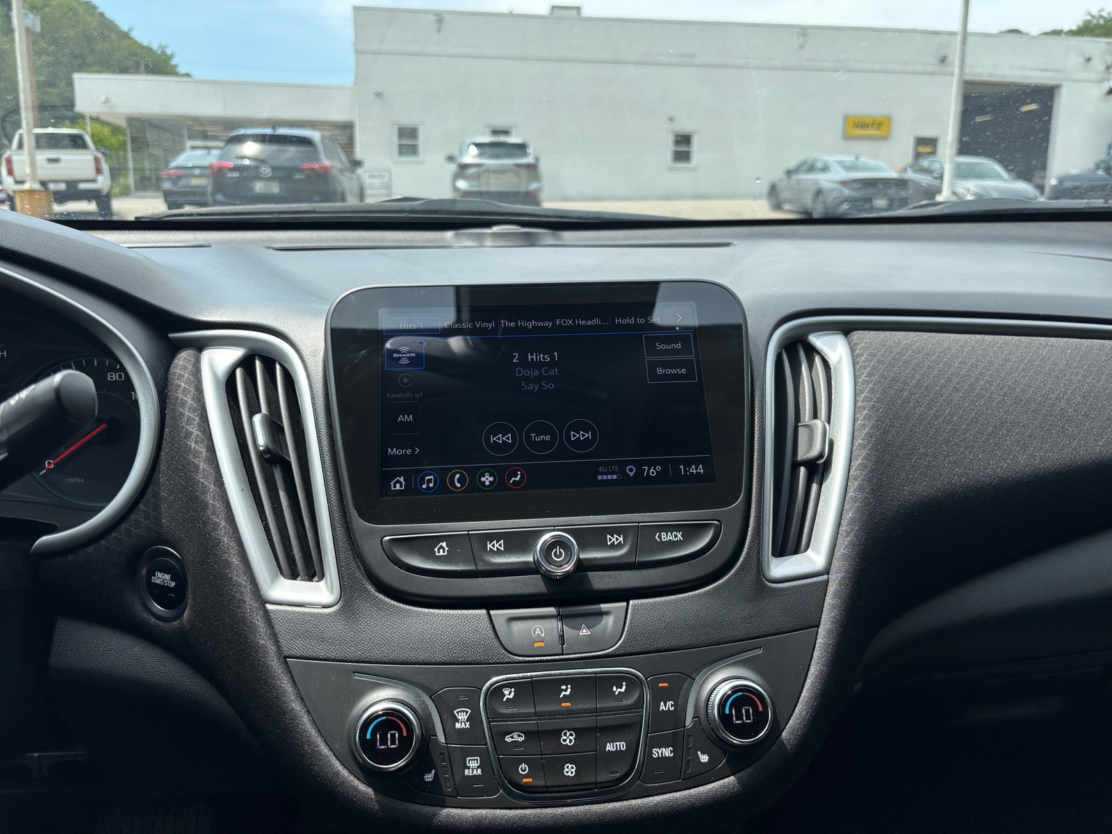 Thumbnail: 2023 Chevrolet Malibu - 4