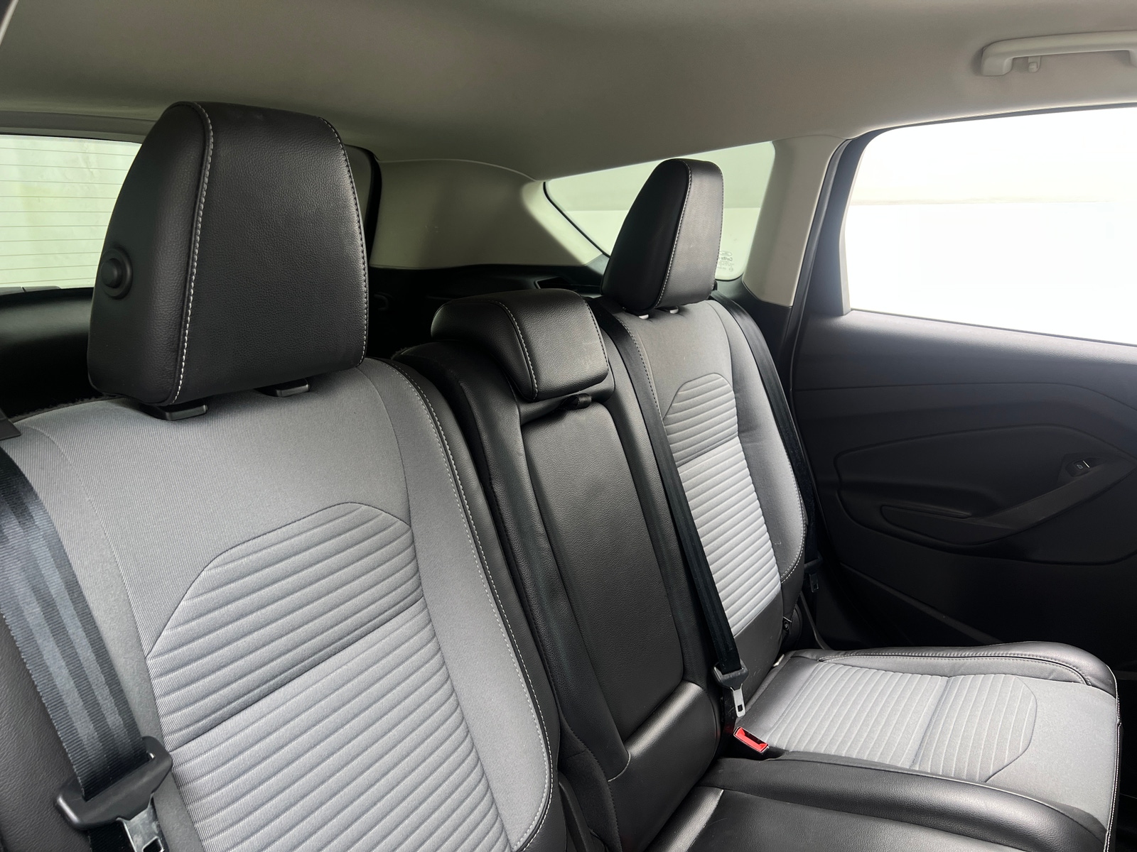 Thumbnail: 2019 Ford Escape - 5
