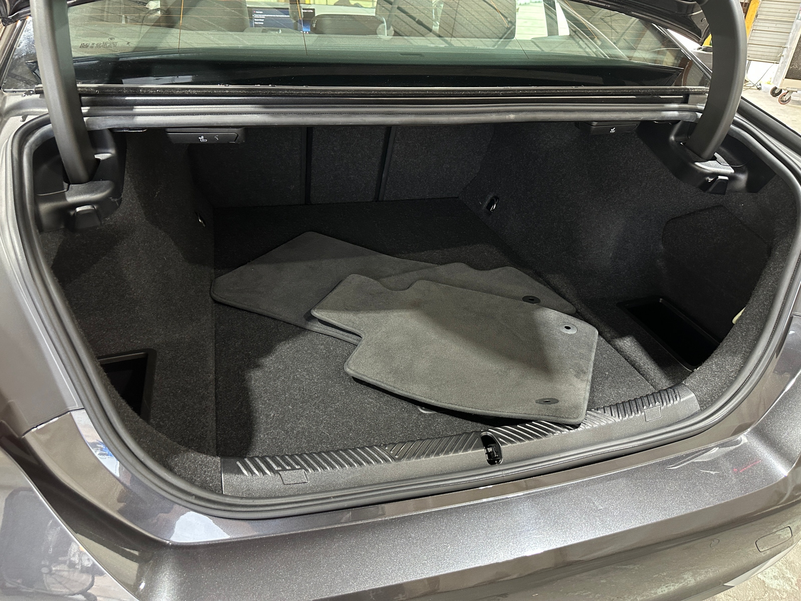 Thumbnail: 2024 BMW i5 - 6