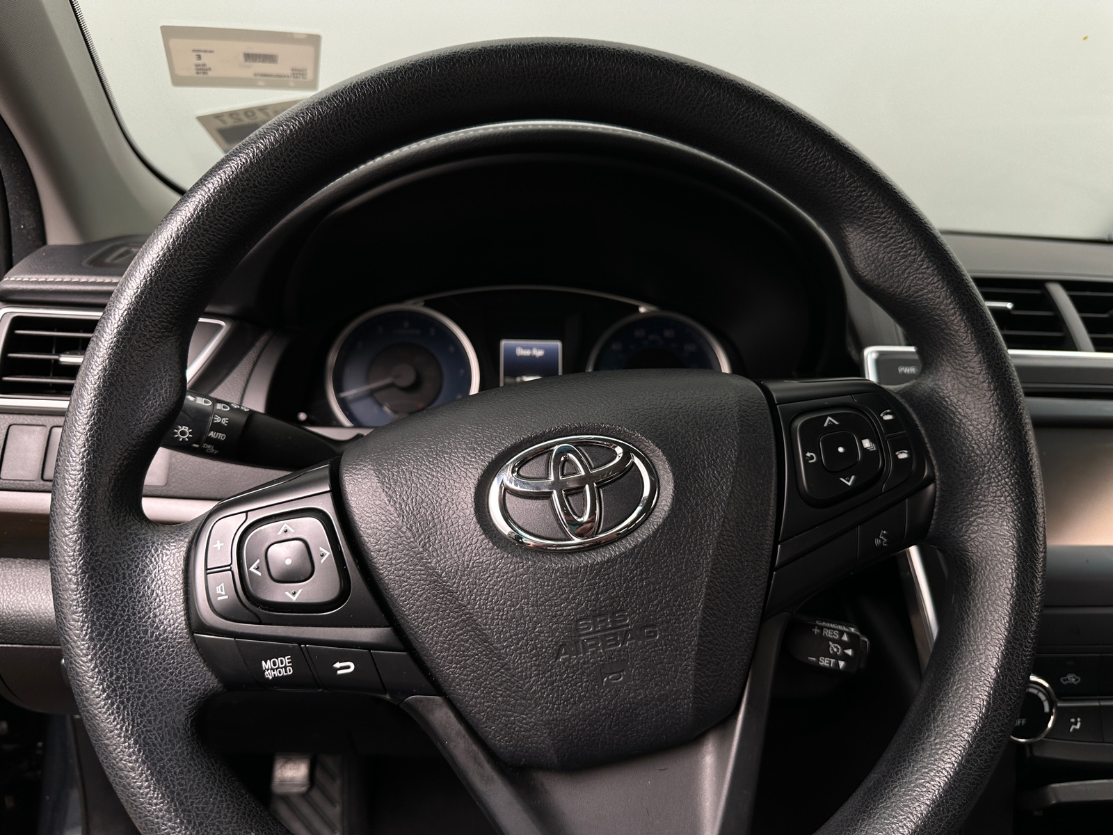 Thumbnail: 2016 Toyota Camry - 5