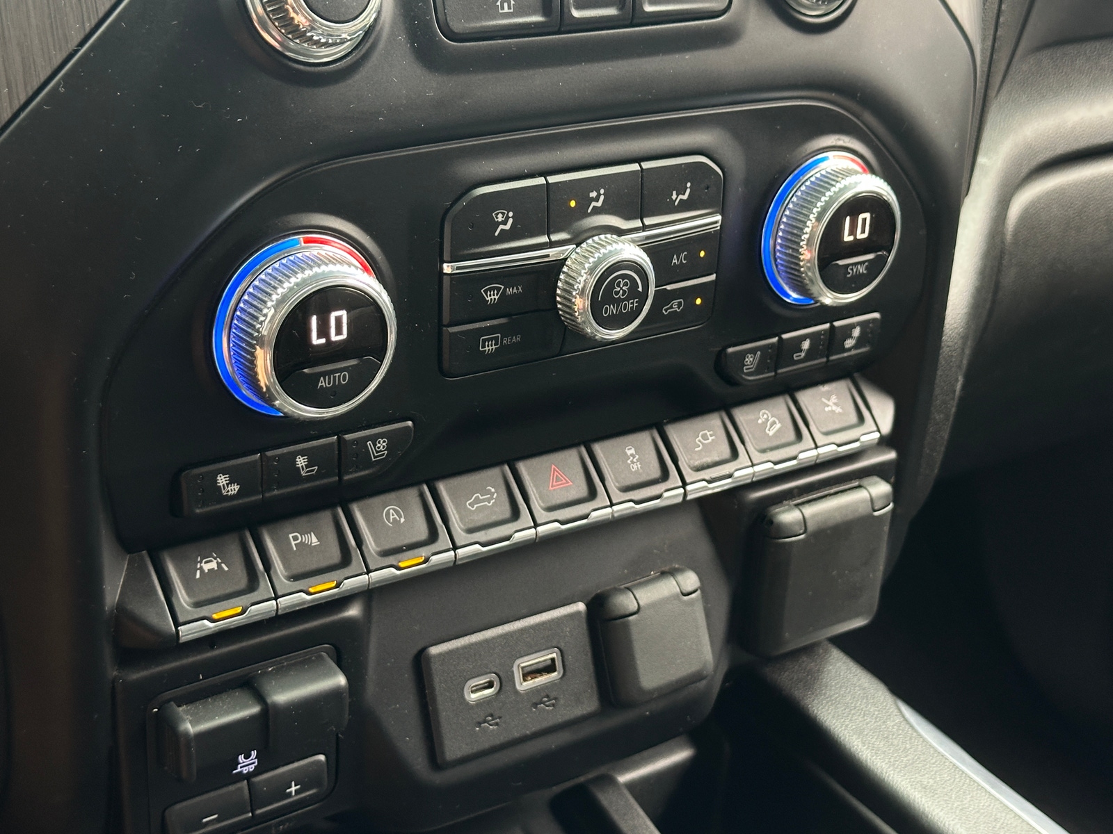 Thumbnail: 2019 GMC Sierra 1500 - 3