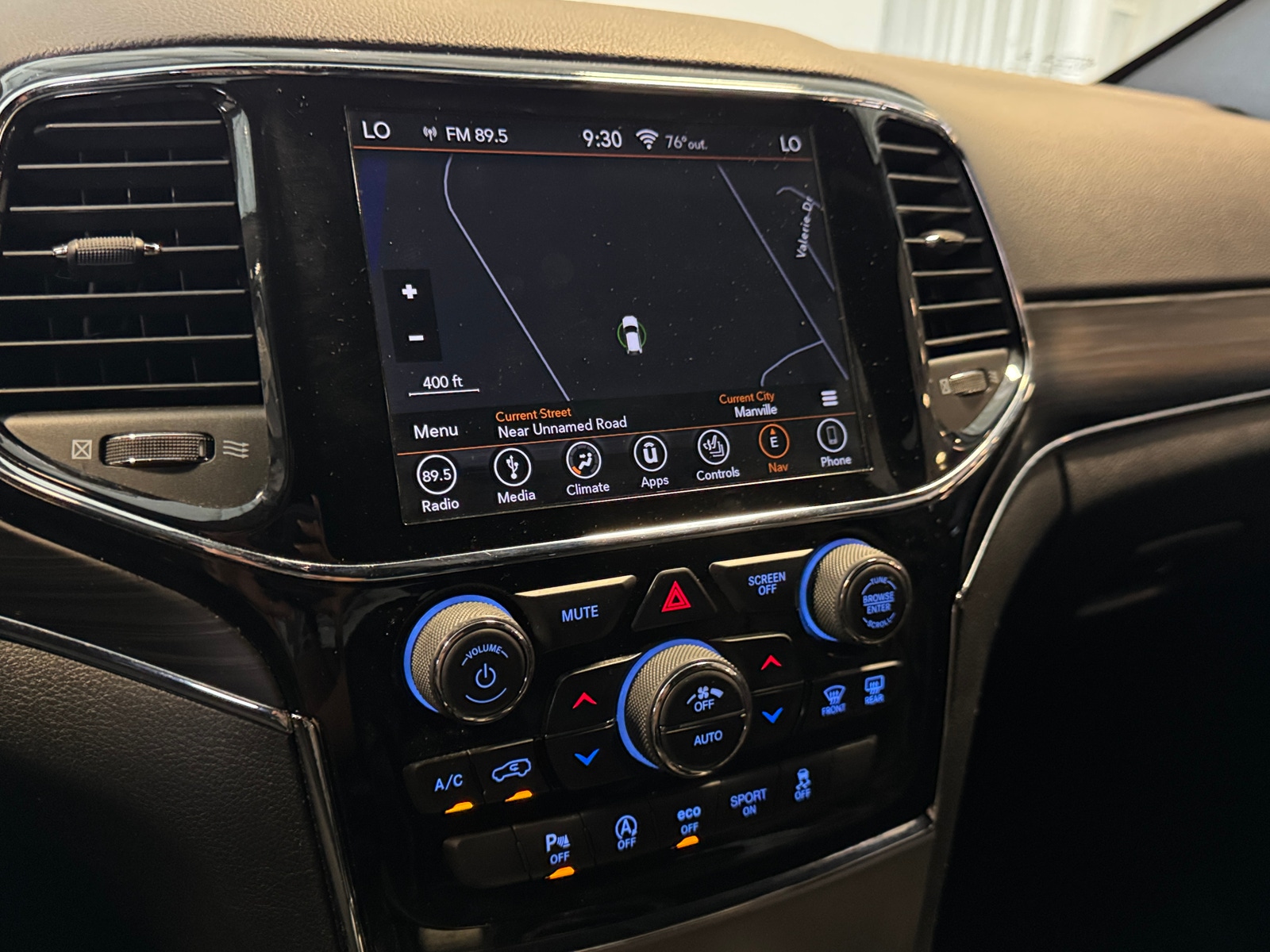 Thumbnail: 2019 Jeep Grand Cherokee - 3