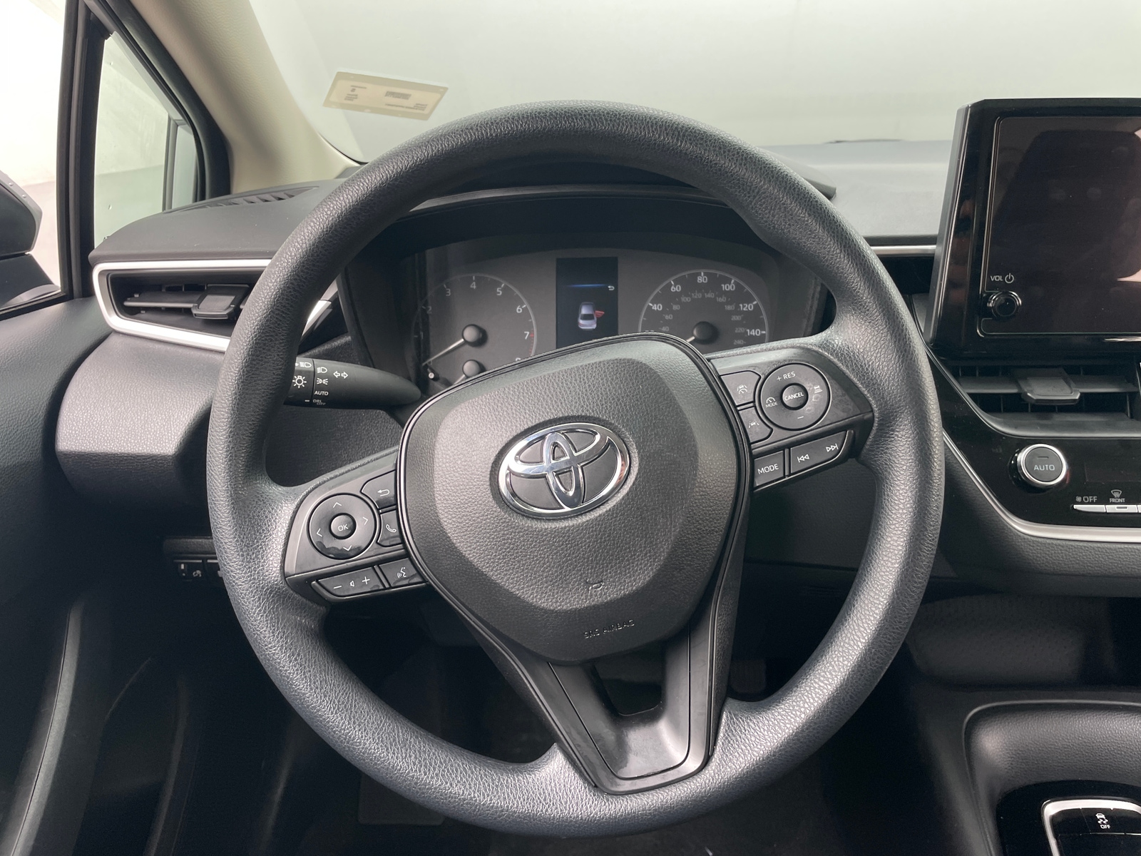 Thumbnail: 2023 Toyota Corolla - 5