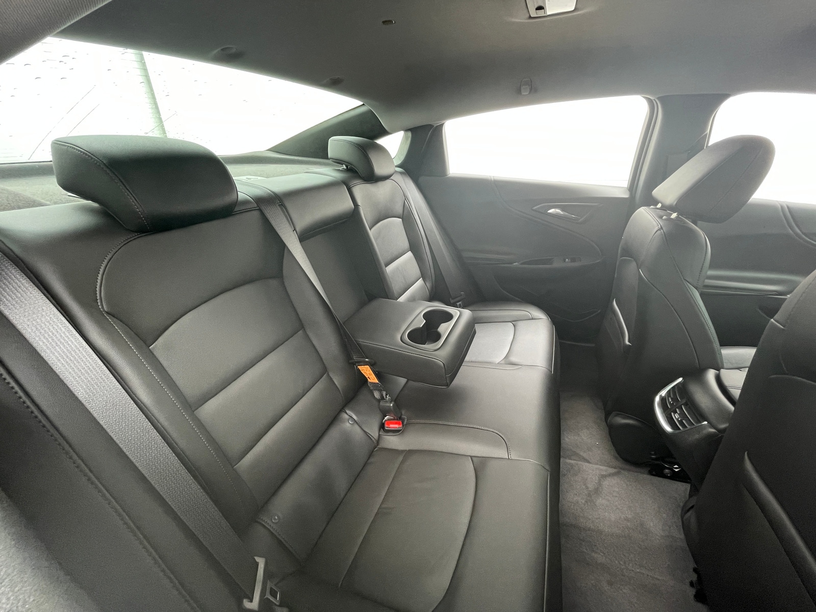 Thumbnail: 2020 Chevrolet Malibu - 5