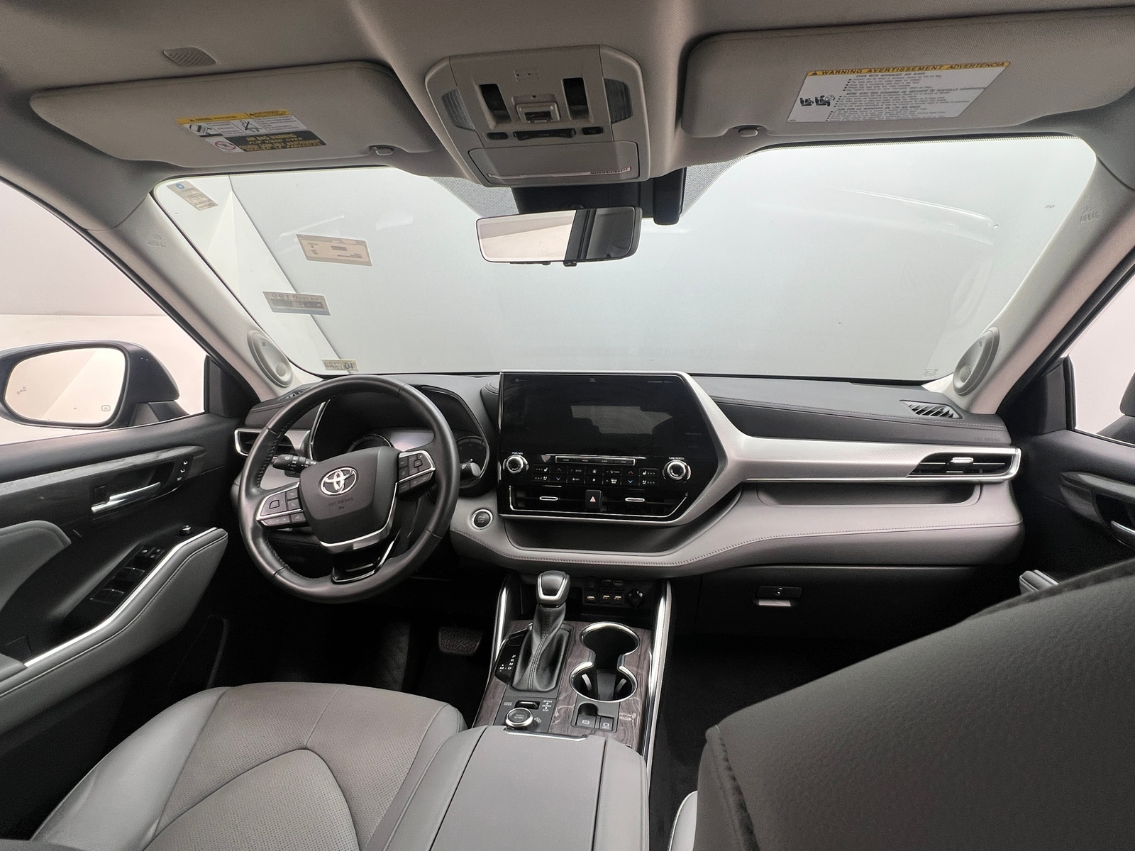 Thumbnail: 2021 Toyota Highlander - 2