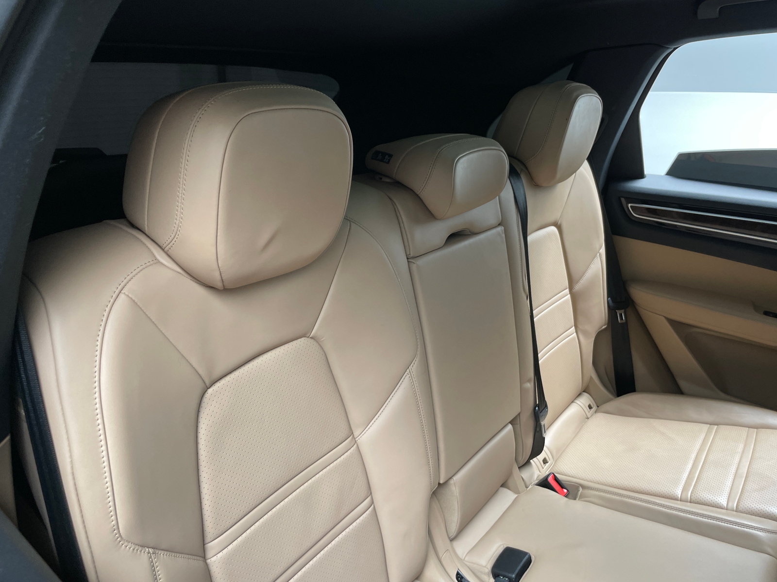 Thumbnail: 2019 Porsche Cayenne - 5