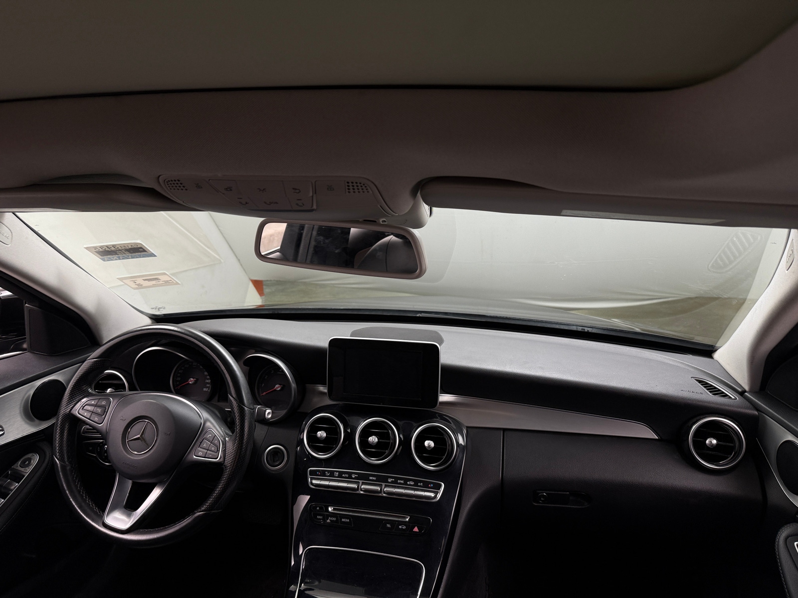 Thumbnail: 2016 Mercedes-Benz C-Class - 2