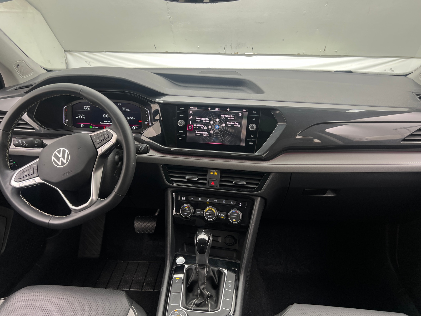 Thumbnail: 2023 Volkswagen Taos - 2