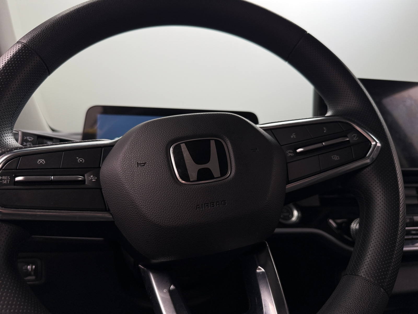Thumbnail: 2024 Honda Prologue - 5