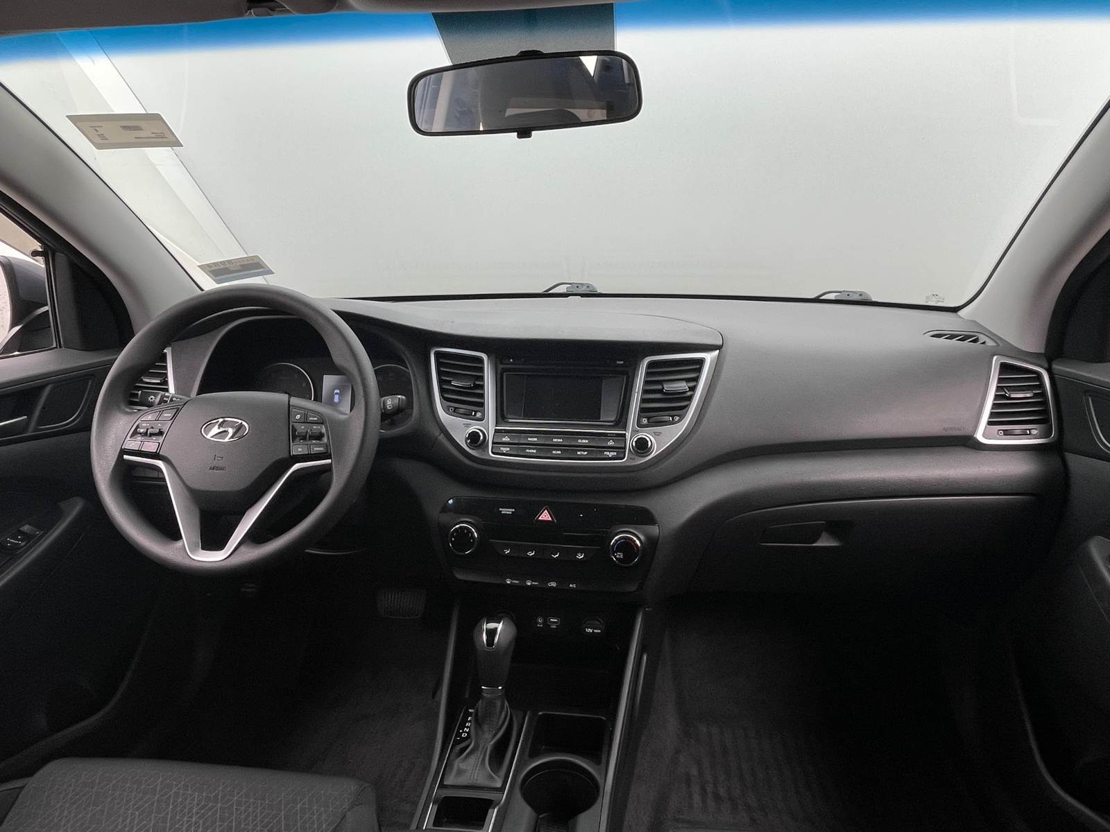 Thumbnail: 2016 Hyundai Tucson - 3