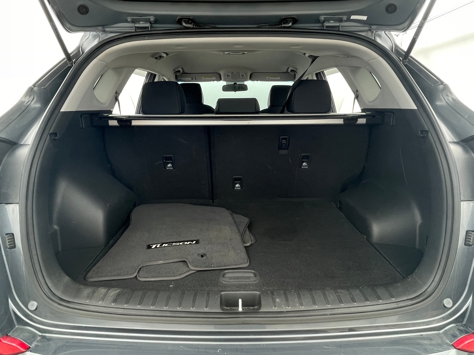 Thumbnail: 2016 Hyundai Tucson - 7