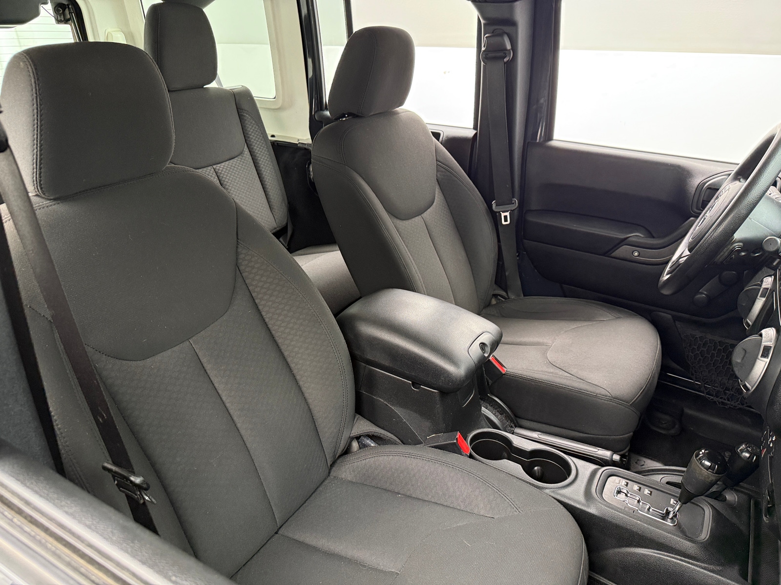 Thumbnail: 2017 Jeep Wrangler - 2