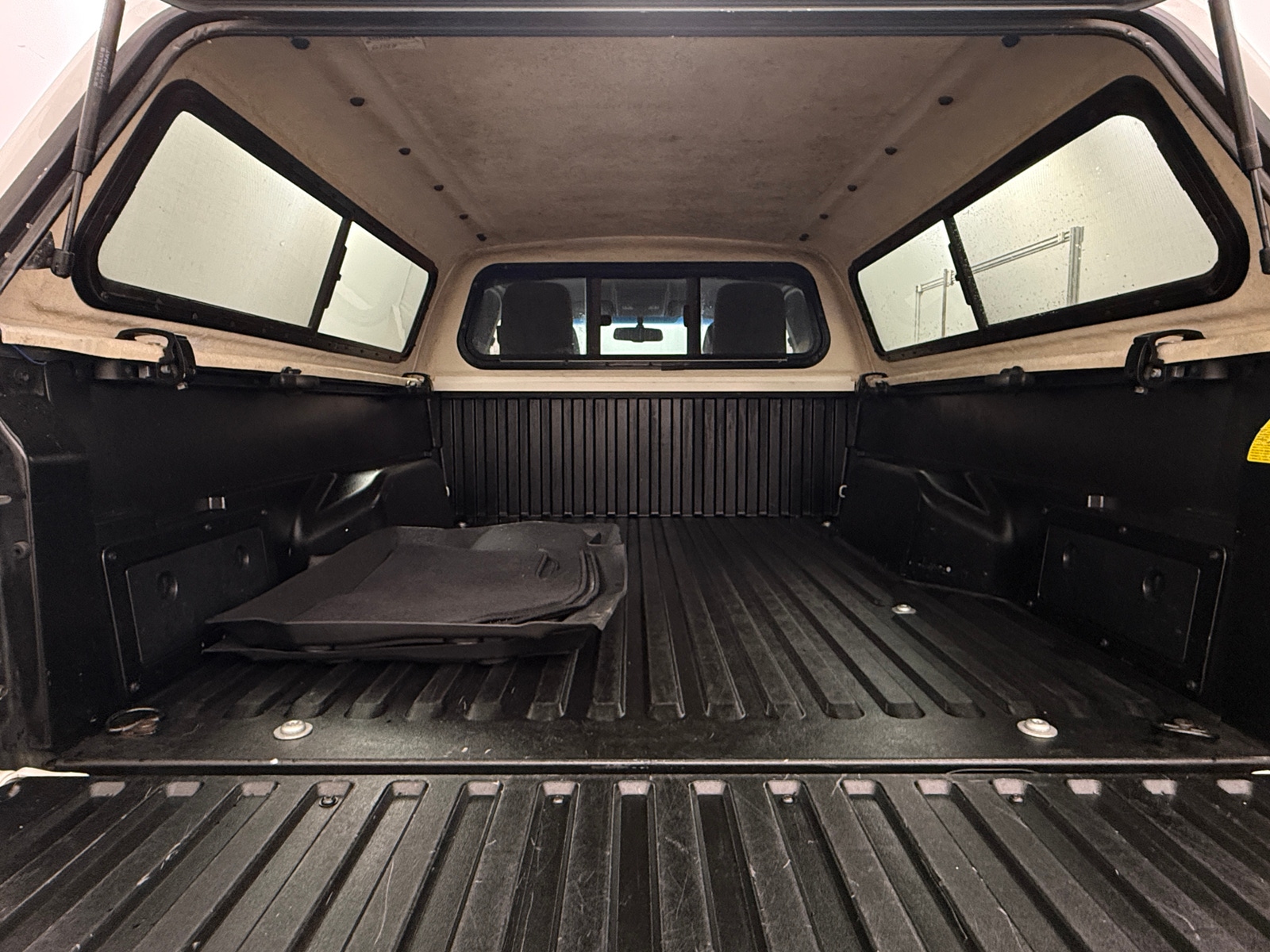 Thumbnail: 2013 Toyota Tacoma - 7