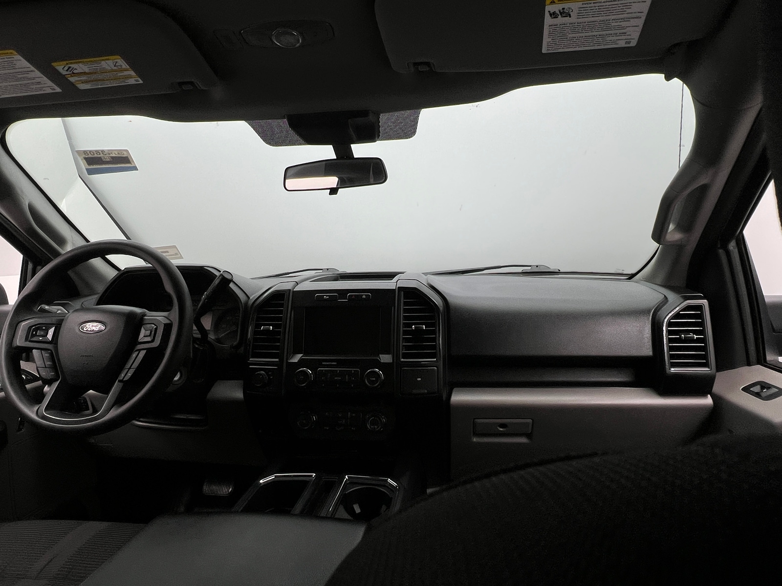 Thumbnail: 2019 Ford Econoline - 3
