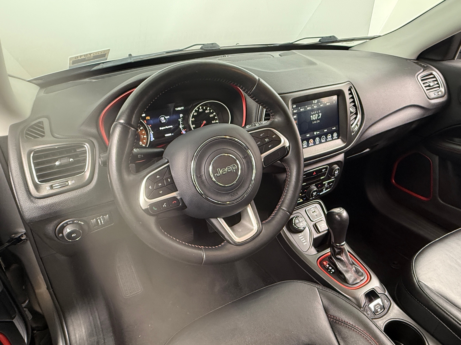 Thumbnail: 2018 Jeep Compass - 3